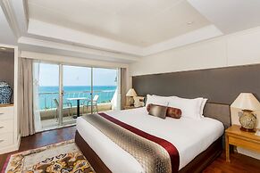 Royal Wing Suites & Spa Pattaya