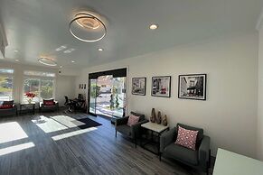 Aggie Inn, Ascend Hotel Collection