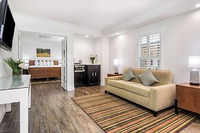 Aggie Inn, Ascend Hotel Collection