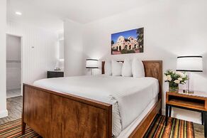 Aggie Inn, an Ascend Collection Hotel