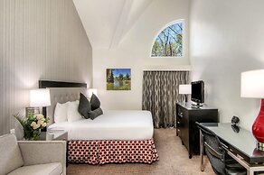 Aggie Inn, an Ascend Collection Hotel