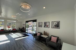 Aggie Inn, an Ascend Collection Hotel