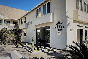 Aggie Inn, Ascend Hotel Collection