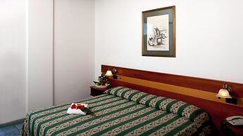 Horse Country Resort Congress & Spa - Hotel Ribot