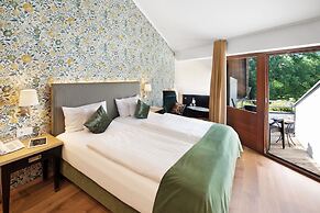 Nells Park Hotel