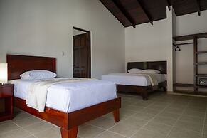 Fuego del Sol Beachfront Hotel