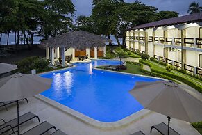Fuego del Sol Beachfront Hotel