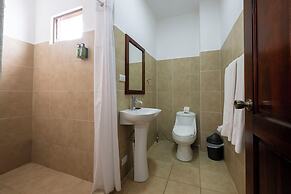 Fuego del Sol Beachfront Hotel