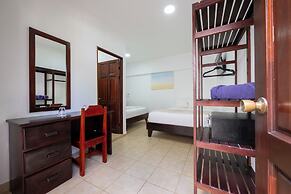 Fuego del Sol Beachfront Hotel