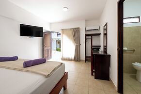 Fuego del Sol Beachfront Hotel