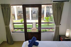 Fuego del Sol Beachfront Hotel