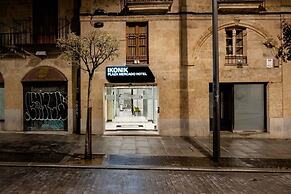 Ikonik Plaza Mercado