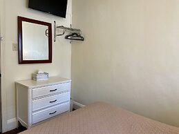 Oasis Guest House