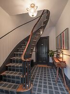 Addison Choate Inn