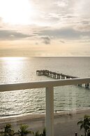 Newport Beachside Hotel & Resort