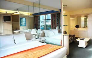 Newport Beachside Hotel & Resort