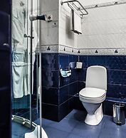 Alexandrovsky Garden Hotel