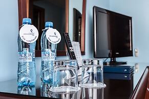 Alexandrovsky Garden Hotel