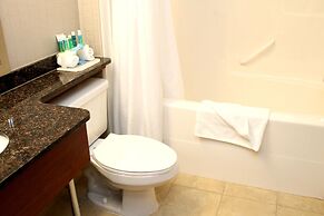 Holiday Inn Express & Suites Sherwood Park-Edmonton Area by IHG