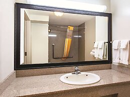 La Quinta Inn by Wyndham Vancouver Airport