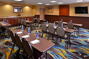 Hampton Inn & Suites Ontario