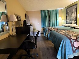 Super 8 by Wyndham Mendota I-39