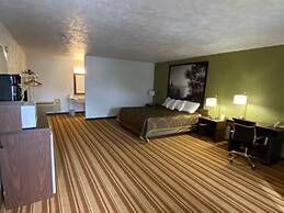 Super 8 by Wyndham Wells