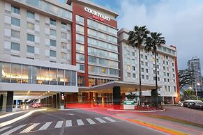 Courtyard by Marriott Panama Multiplaza Mall