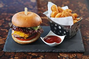 Courtyard by Marriott Panama Multiplaza Mall