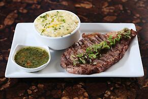 Courtyard by Marriott Panama Multiplaza Mall