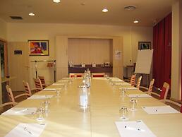 Holiday Inn Express Parma by IHG