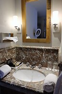 Hotel Relais Bourgondisch Cruyce - A Luxe Worldwide Hotel