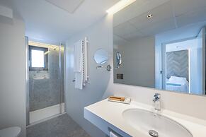 Climia Belroy 4* Superior Hotel