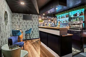 Sure Hotel by Best Western Calais Coquelles Tunnel s/ Manche