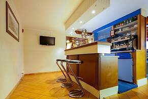 Sure Hotel by Best Western Calais Coquelles Tunnel s/ Manche