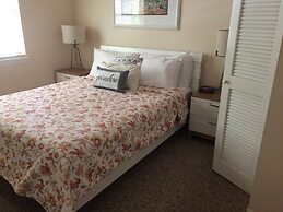 Tradewinds Beach Resort