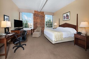 Hawthorn Extended Stay by Wyndham Rome