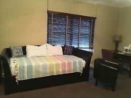 Colts Neck Inn Hotel