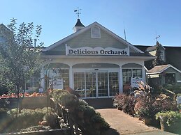 Colts Neck Inn Hotel