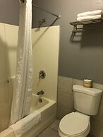 Anaheim Executive Inn & Suites