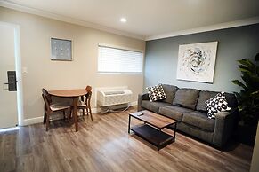 Anaheim Executive Inn & Suites