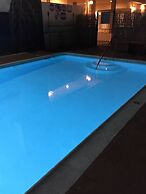 Anaheim Executive Inn & Suites