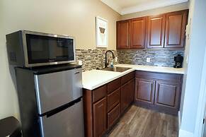 Anaheim Executive Inn & Suites