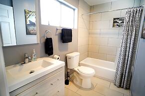 Anaheim Executive Inn & Suites