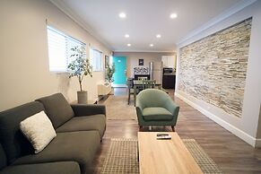 Anaheim Executive Inn & Suites