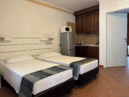 Euro House Inn Airport
