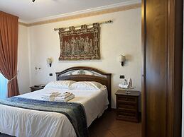 Euro House Inn Airport