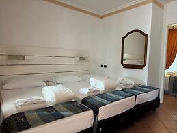 Euro House Inn Airport