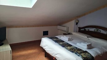 Euro House Inn Airport