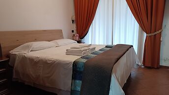 Euro House Inn Airport